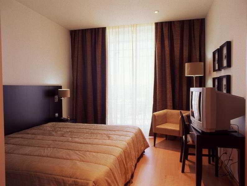 B&B Hotel Cantanhede Coimbra Ngoại thất bức ảnh